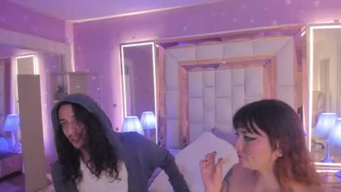 goldentemptation_ online show from July 20, 10:46 pm