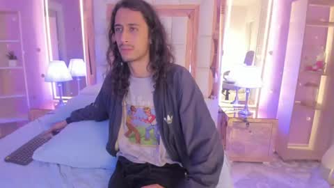 goldentemptation_ online show from July 22, 12:57 am