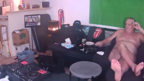 goldyguy011 online show from August 6, 7:13 pm