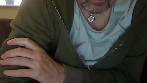 Gomez Addams online show from April 12, 9:43 am
