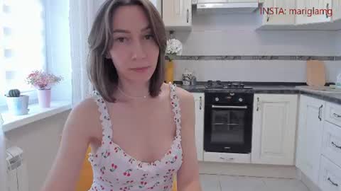Good GlamorGirl online show from August 14, 3:32 am