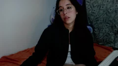 good_vibes4 online show from July 26, 12:26 am