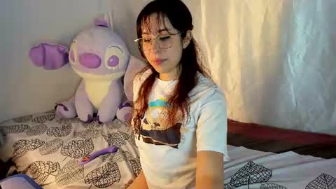 good_vibes4 online show from August 14, 9:29 pm