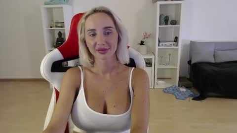 Natalie online show from July 28, 11:38 am
