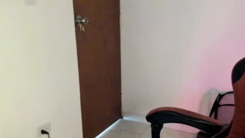 good boy online show from April 9, 3:14 am