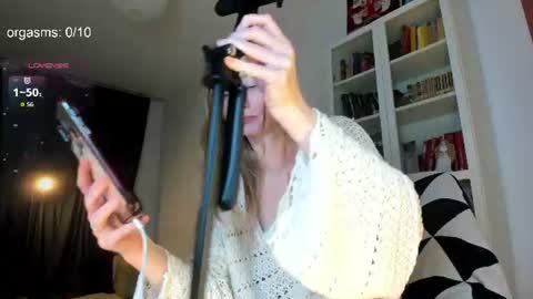 SOPHIE  online show from July 27, 3:23 am