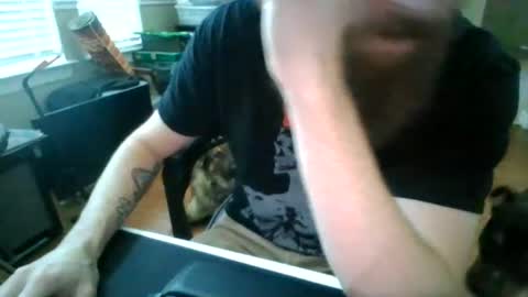 goonermaxer1969 online show from June 13, 10:28 pm