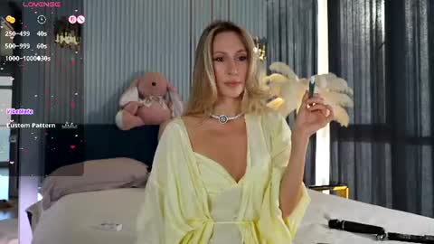 gooodgirlhere online show from September 6, 2:45 pm