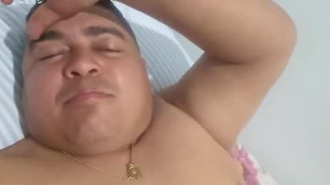 gordito_xx online show from April 17, 9:24 pm
