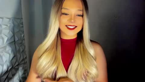 Amanda rose online show from August 11, 8:49 am