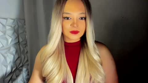 Amanda rose online show from August 12, 2:19 pm