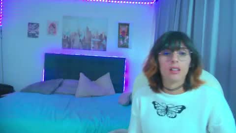 goth_minerva online show from August 5, 5:11 pm