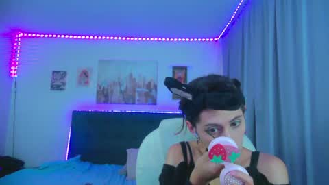 goth_minerva online show from August 11, 3:14 pm