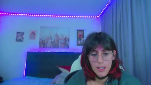 goth_minerva online show from August 12, 3:47 pm