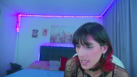 goth_minerva online show from August 14, 4:21 pm
