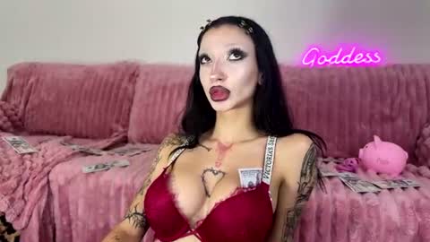 Gothdess online show from August 11, 1:51 am