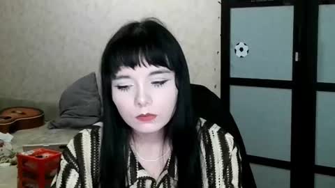 gothickq online show from July 18, 5:58 pm