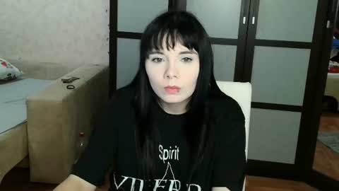 gothickq online show from August 11, 7:49 pm