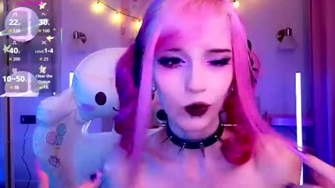 gothiclali online show from July 4, 9:28 pm