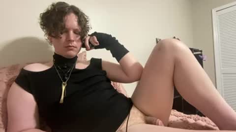Doll online show from August 14, 2:48 am