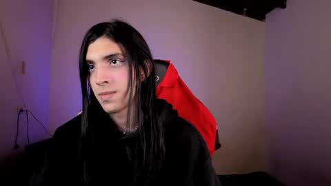 angelito tu novio online show from June 27, 5:33 am