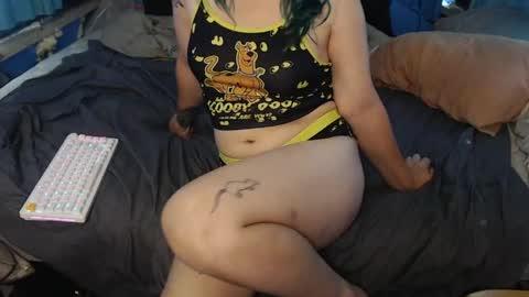 gra_pheebee online show from March 19, 12:04 am