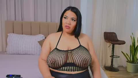Grace clarc online show from August 6, 4:06 pm