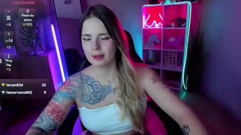 Grace online show from August 15, 1:37 pm