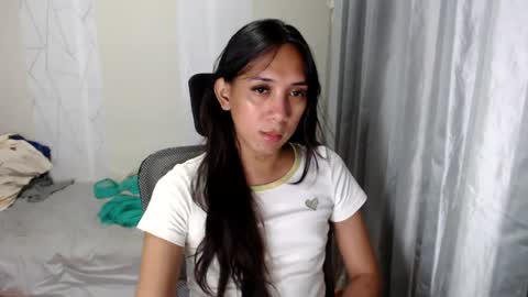 HoneyGrace online show from July 31, 7:36 am