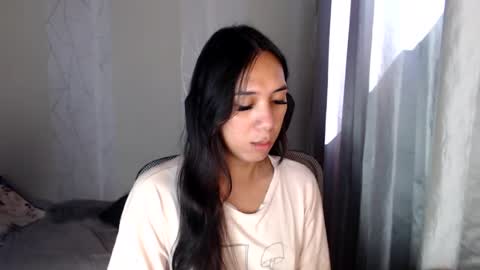 HoneyGrace online show from August 6, 1:04 am