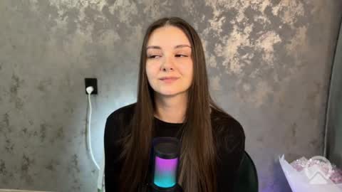 Grace Brown online show from August 9, 3:18 am