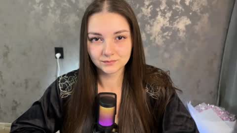Grace Brown online show from August 10, 12:34 am