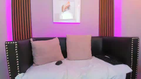 Gracce mature  online show from August 6, 9:58 pm