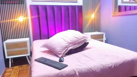 Gracce mature  online show from August 8, 1:49 am