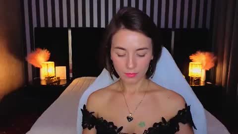 gracefulmichelle online show from July 9, 8:03 pm