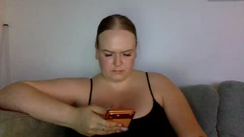Grace Loves online show from August 13, 10:46 pm