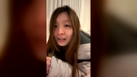 gracemeow online show from July 10, 10:10 am