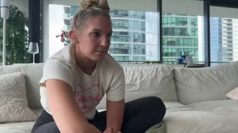 graciemae_baexx online show from July 17, 10:10 pm