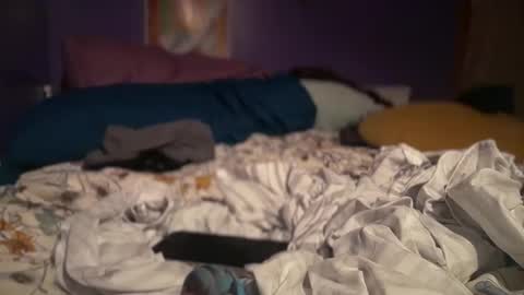 gratefulslut69 online show from April 24, 8:18 am