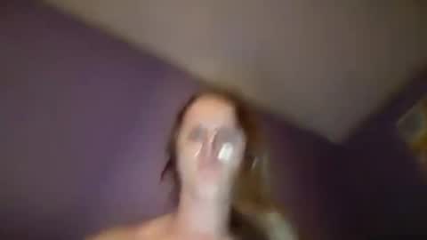 gratefulslut69 online show from June 12, 9:49 am