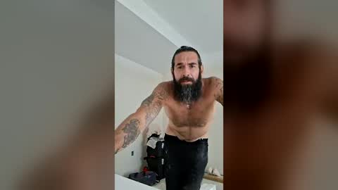 greatfullone online show from August 13, 10:46 pm