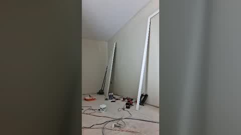 greatfullone online show from August 14, 1:09 am