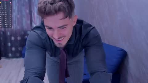 greekgod199 online show from August 10, 11:33 am
