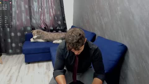 greekgod199 online show from August 10, 1:56 pm