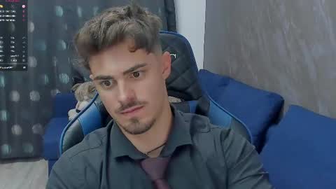 greekgod199 online show from August 10, 5:25 pm
