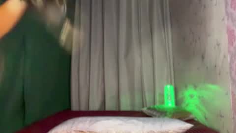 green_jadexxx online show from September 6, 10:15 pm