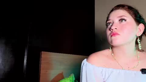 greeneyes_diamond online show from August 14, 12:47 am