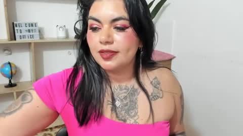 Karla Green online show from August 15, 5:00 am