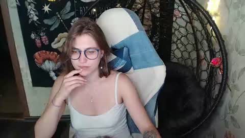 Lina online show from July 30, 9:16 am