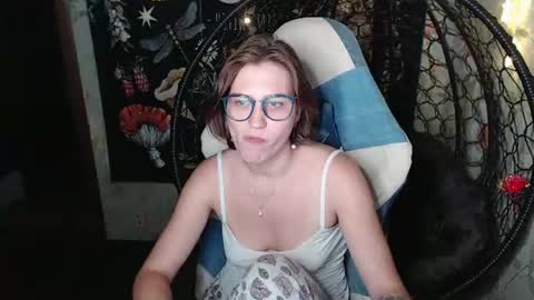 Lina online show from August 12, 4:42 pm